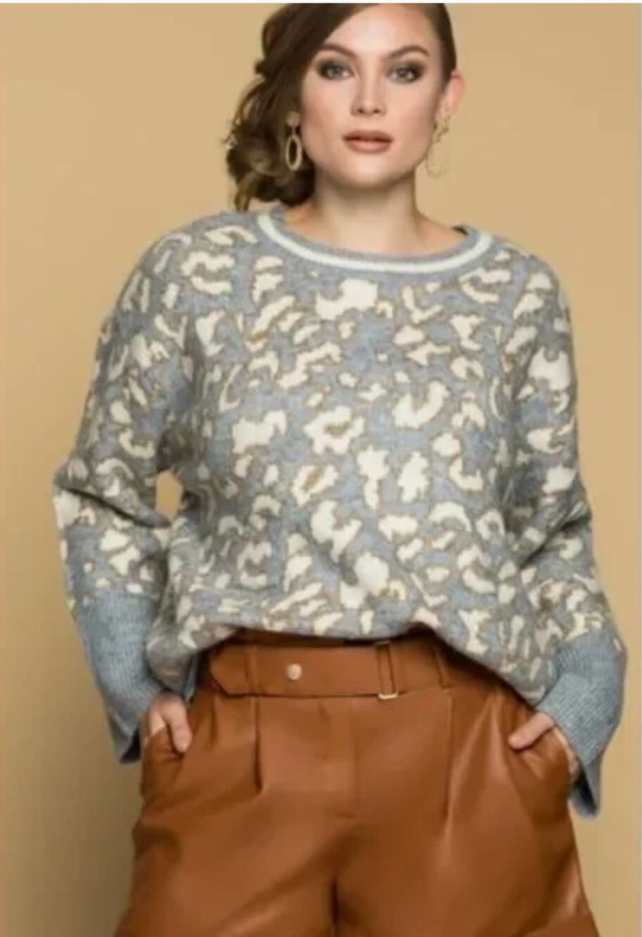 Anthropologie POL Oversized Animal Print Tunic Sweater Pullover Gray Large
